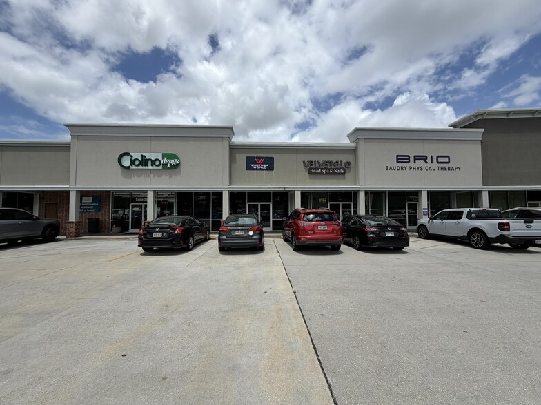7335-7373 Jefferson Hwy, Harahan, LA for lease - Building Photo - Image 2 of 39