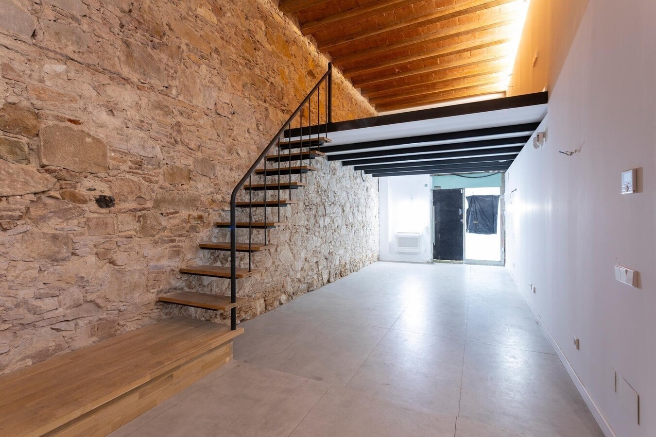 Barcelone, BAR 08037 - Unité Pt 01 -  - Photo intérieure - Image 1 of 16