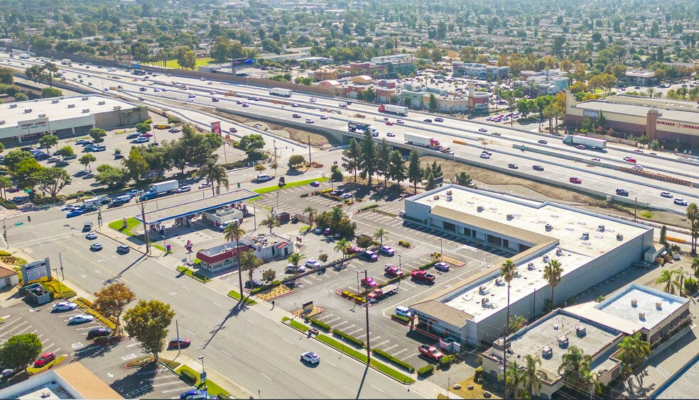 1240-1260 W 7th St, Upland, CA à louer - Photo du bâtiment - Image 3 de 13