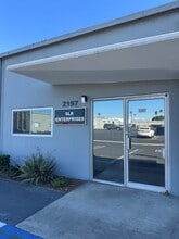 2189-2203 S Grand Ave, Santa Ana, CA à louer Photo intérieure- Image 1 de 1