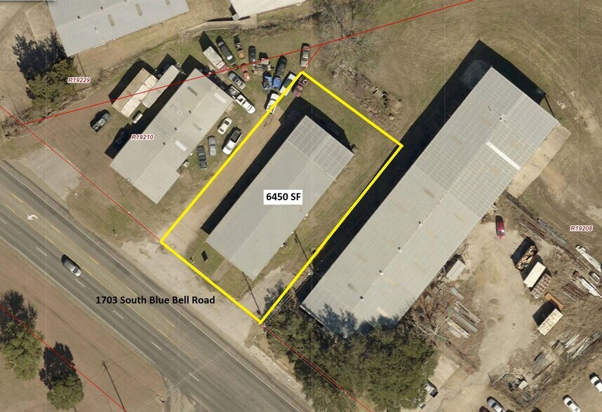 1703 Blue Bell Rd., Brenham, TX à vendre - Aérien - Image 1 de 14