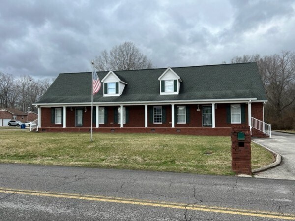 1420 Hills Chapel Rd, Manchester, TN à vendre - Photo du bâtiment - Image 2 de 29