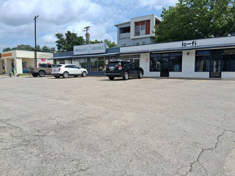 606 W 29th St, Austin, TX for lease - Building Photo - Image 2 of 2