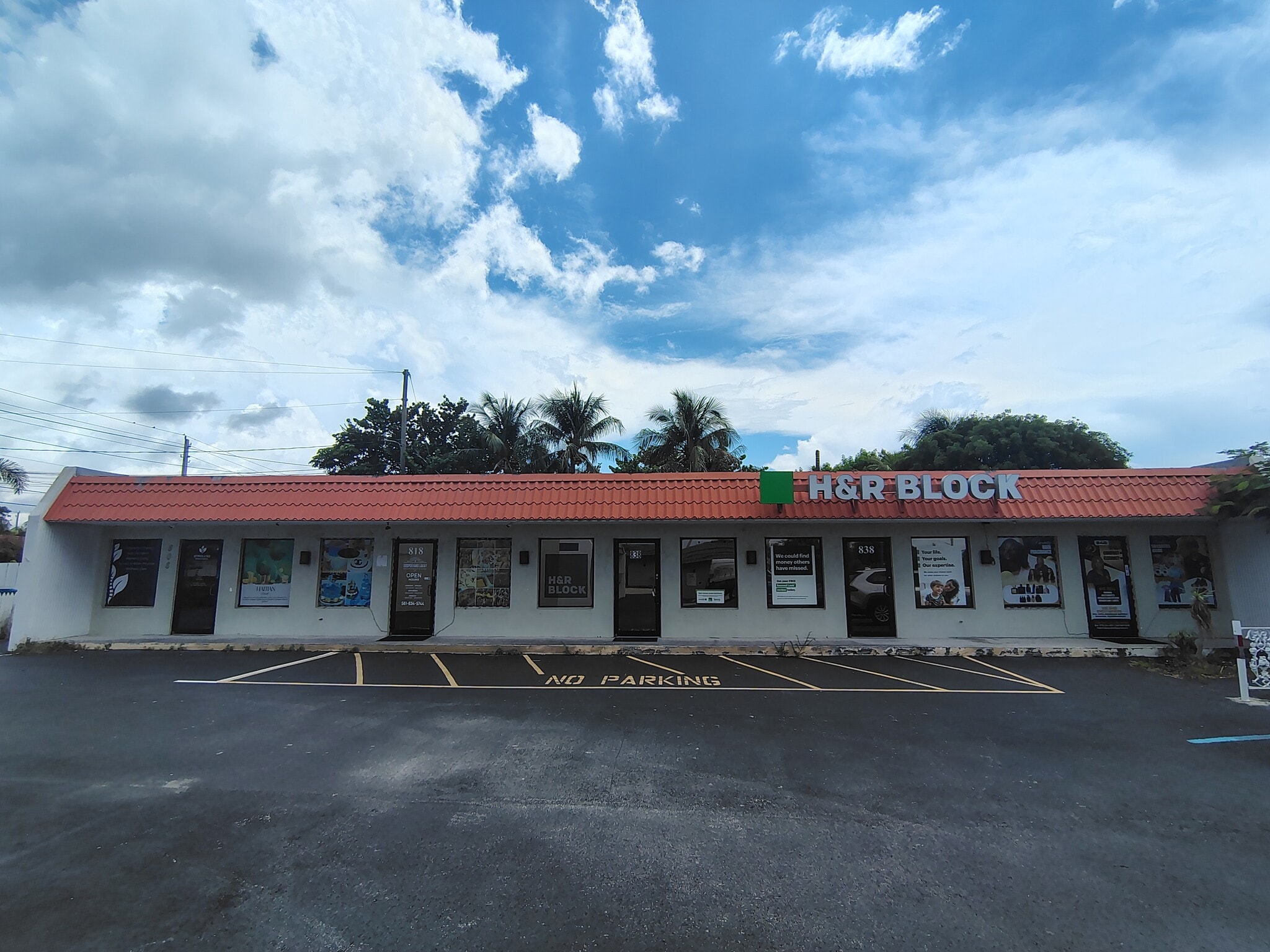 808-878 East Coast Ave, Lake Worth, FL for lease Building Photo- Image 1 of 13