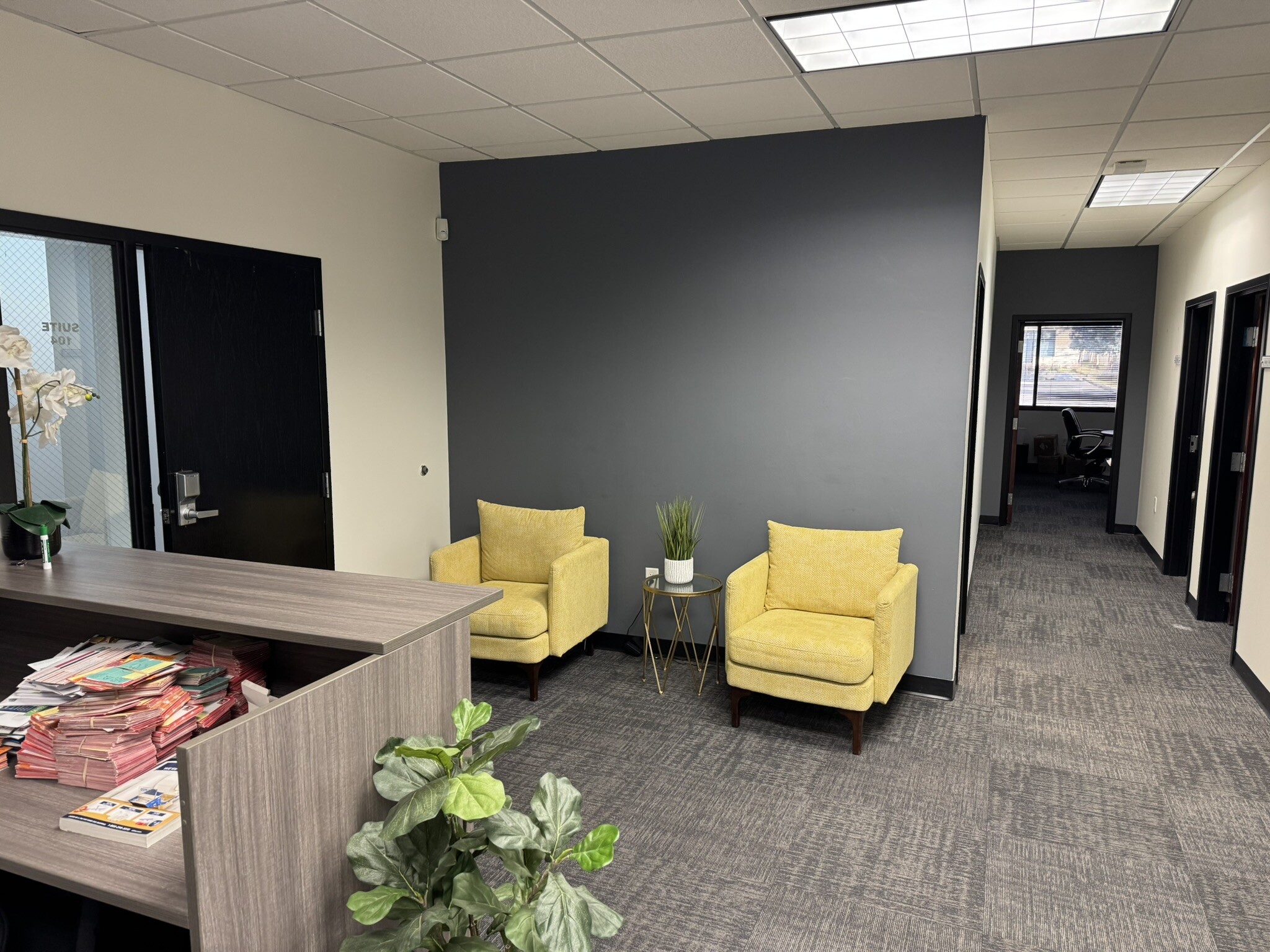 707 W 700 S, Woods Cross, UT for lease Interior Photo- Image 1 of 19