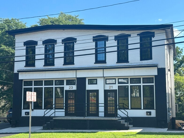 21 W 1st St N, Fulton, NY for lease - Building Photo - Image 1 of 4