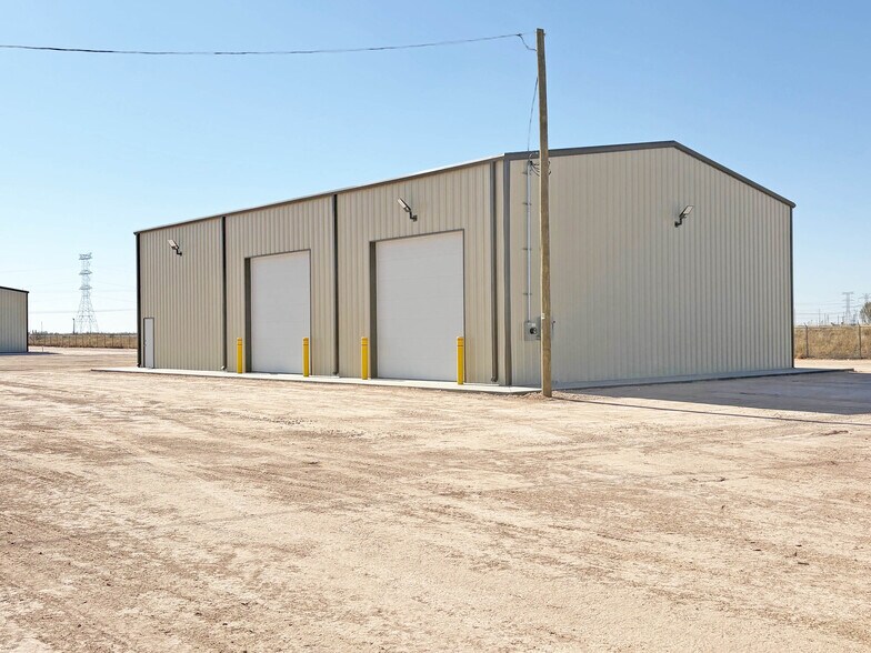 1348 338 loop, Odessa, TX à louer - Photo du bâtiment - Image 2 de 7