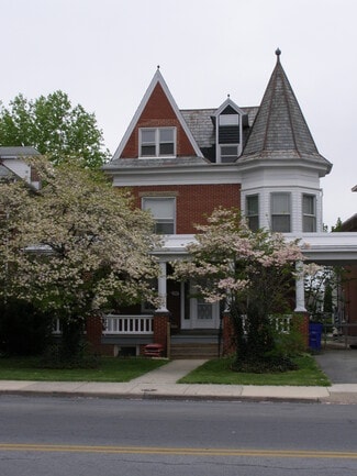 Plus de détails pour 711 Oak Hill Ave, Hagerstown, MD - Multi-résidentiel à vendre