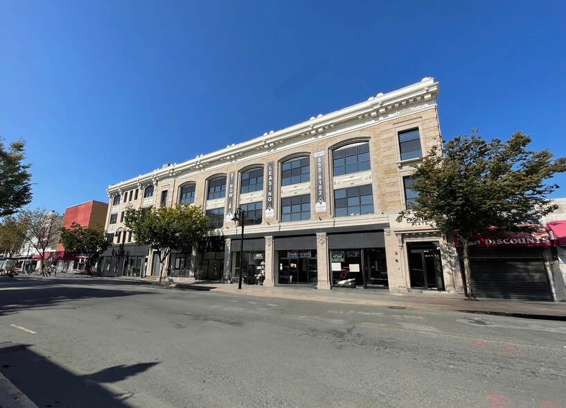 161-171 E Front St, Plainfield, NJ for lease - Building Photo - Image 1 of 1