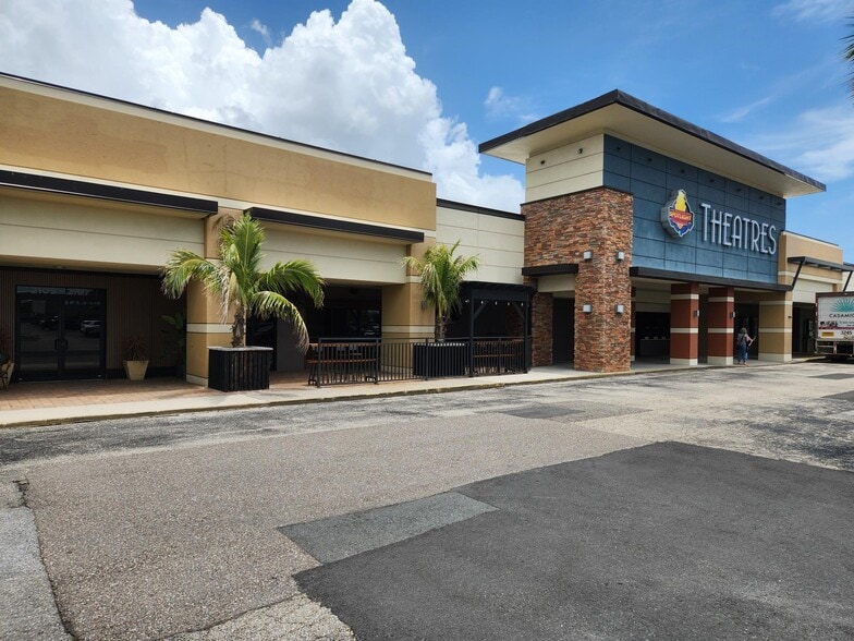 2065-2127 Tamiami Trl S, Venice, FL for lease - Building Photo - Image 1 of 4