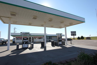 More details for 704 S 13th St, Wakeeney, KS - Retail for Sale