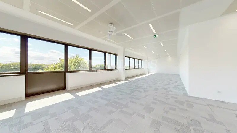 42 Quai Perrache, Lyon à vendre - Photo du bâtiment - Image 2 de 12