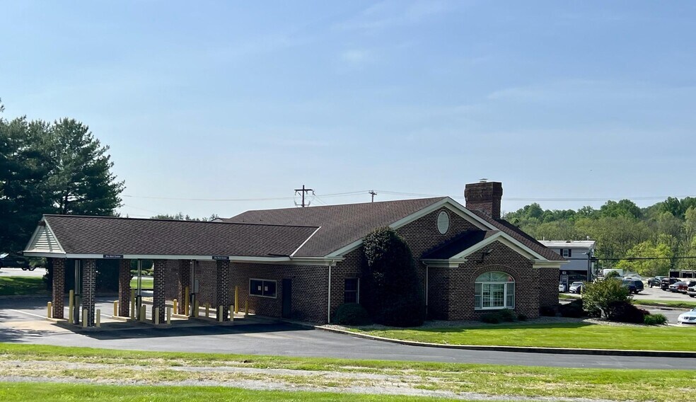 565 Baltimore Pike, Avondale, PA à louer - Photo du bâtiment - Image 3 de 22