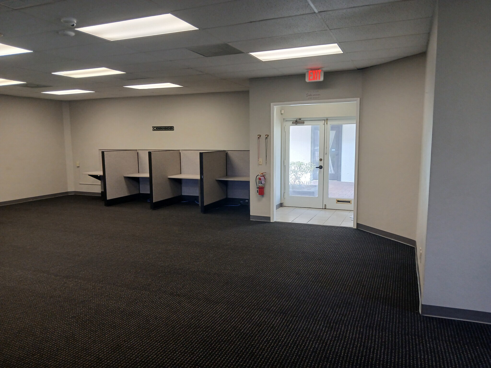 50 S Belcher Rd, Clearwater, FL for lease Interior Photo- Image 1 of 8