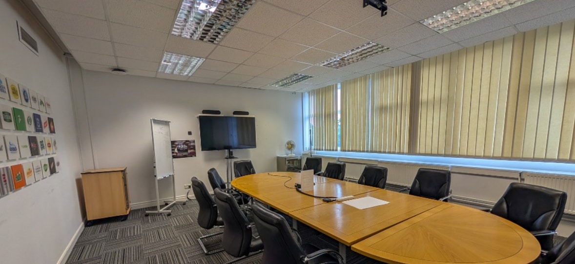 1 Drayton Rd, Solihull à louer Photo intérieure- Image 1 de 4