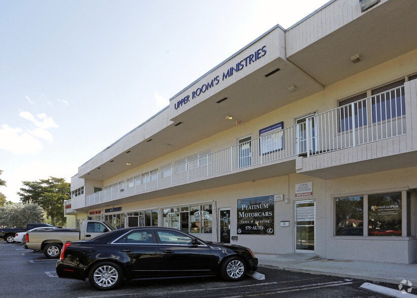 11030 Wiles Rd, Coral Springs, FL for lease - Building Photo - Image 3 of 28