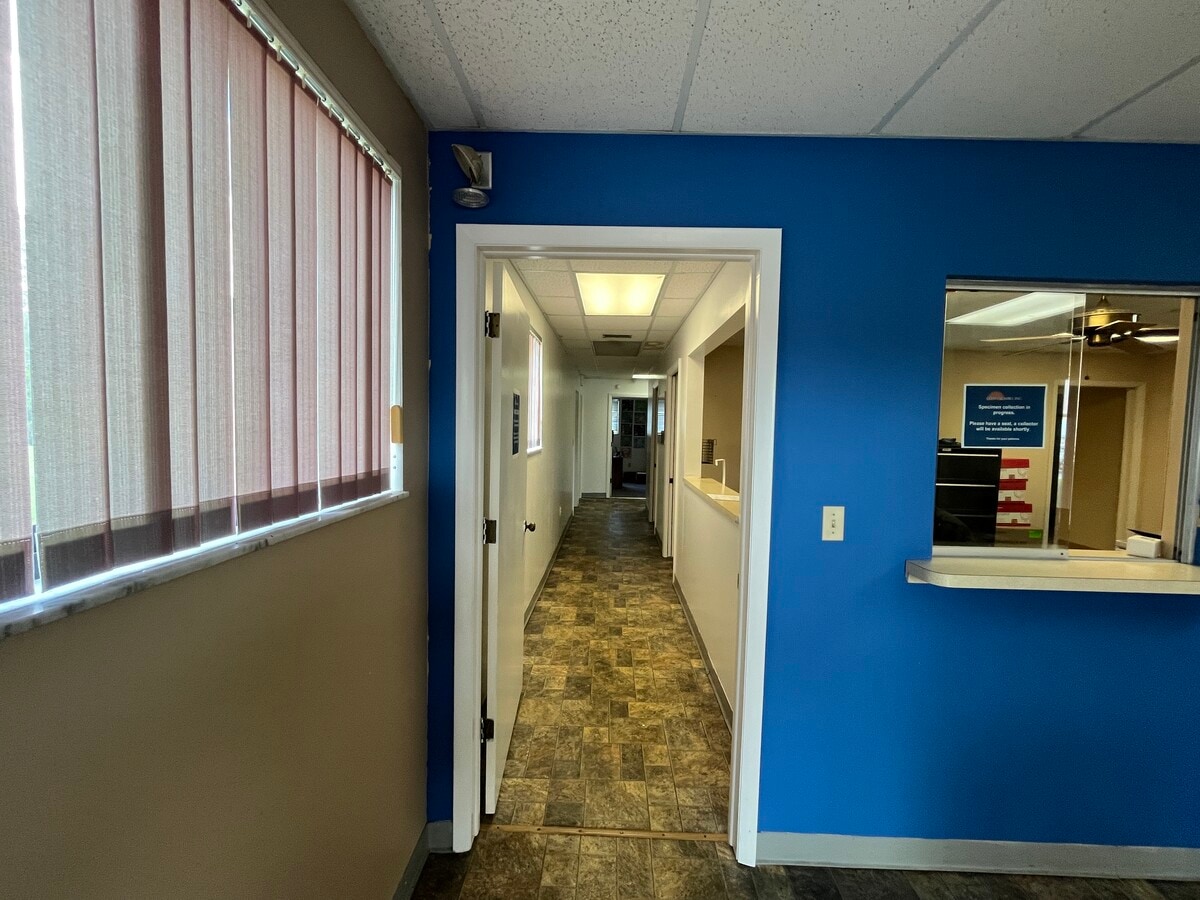 6202 Presidential Ct, Fort Myers, FL 33919 - Unit A - - Interior Photo - Image 2 of 4