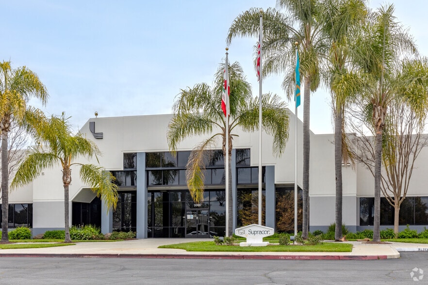 2040-2060 Corporate Ct, San Jose, CA for lease - Building Photo - Image 3 of 10