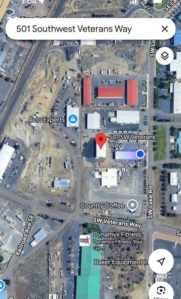 501 SW Veterans Way, Redmond, OR for lease - Building Photo - Image 2 of 9