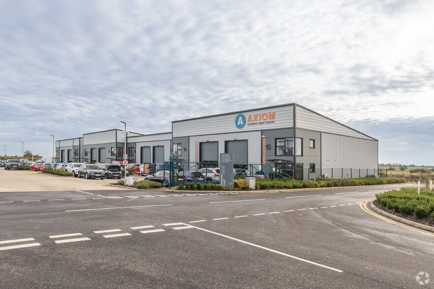 Falcon Way, Yaxley for lease - Building Photo - Image 1 of 4