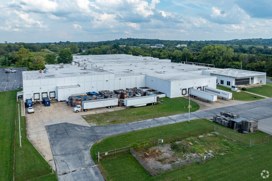 981 Industrial Park Rd, Columbia, TN à louer - Photo du bâtiment - Image 2 de 35