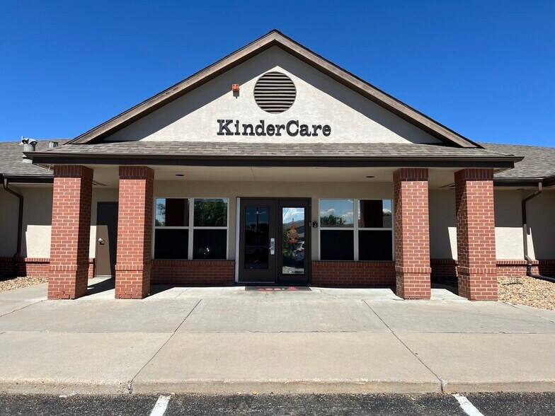 4200 E 128th Ave, Thornton, CO à vendre - Photo du bâtiment - Image 1 de 13