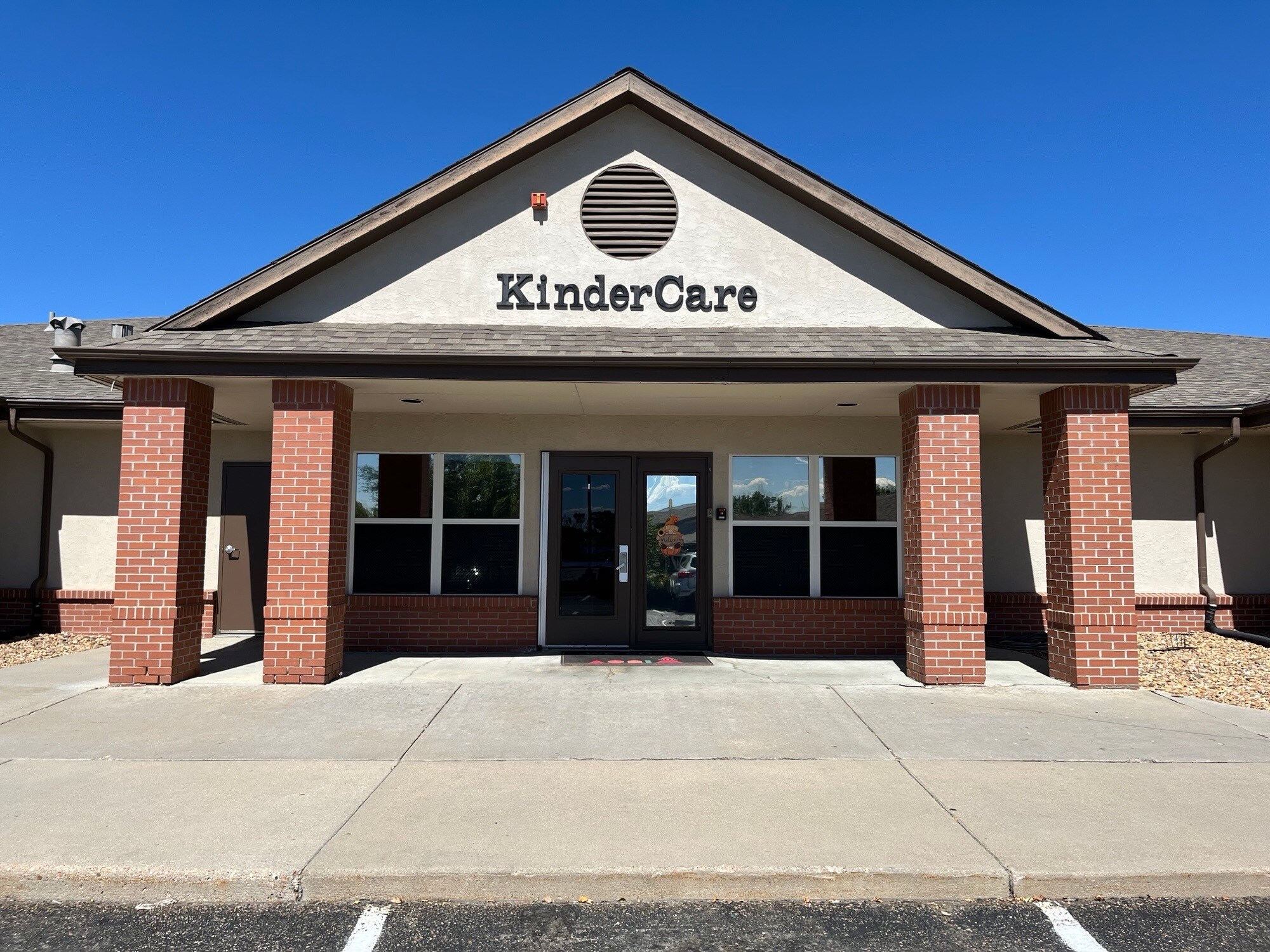 4200 E 128th Ave, Thornton, CO à vendre Photo du bâtiment- Image 1 de 14