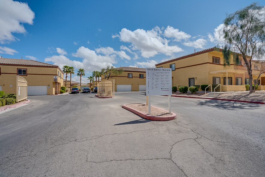 4915 E Russell Rd, Las Vegas, NV for sale - Building Photo - Image 2 of 39