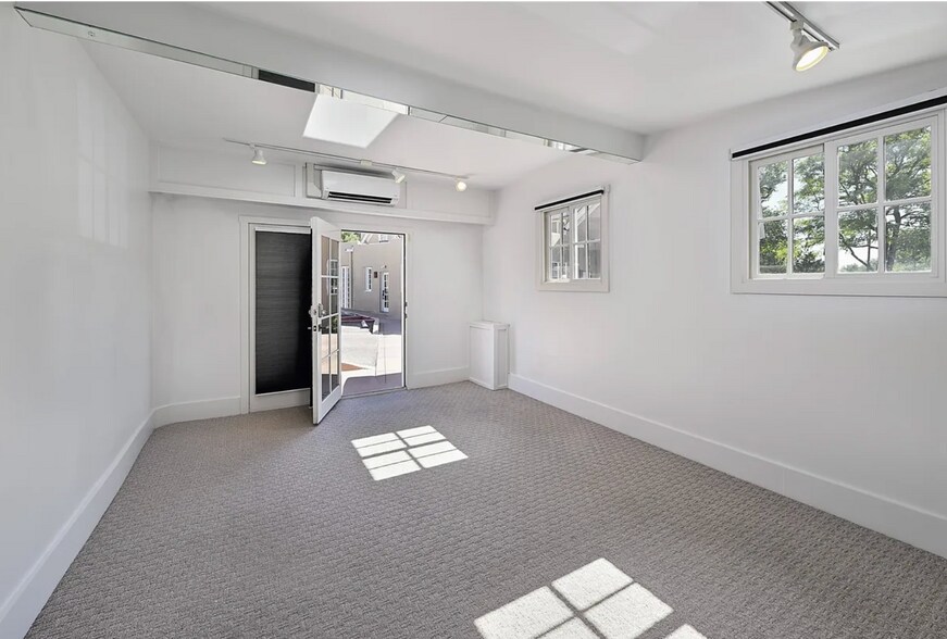 417 E Palace Ave, Santa Fe, NM à louer - Photo du bâtiment - Image 3 de 9