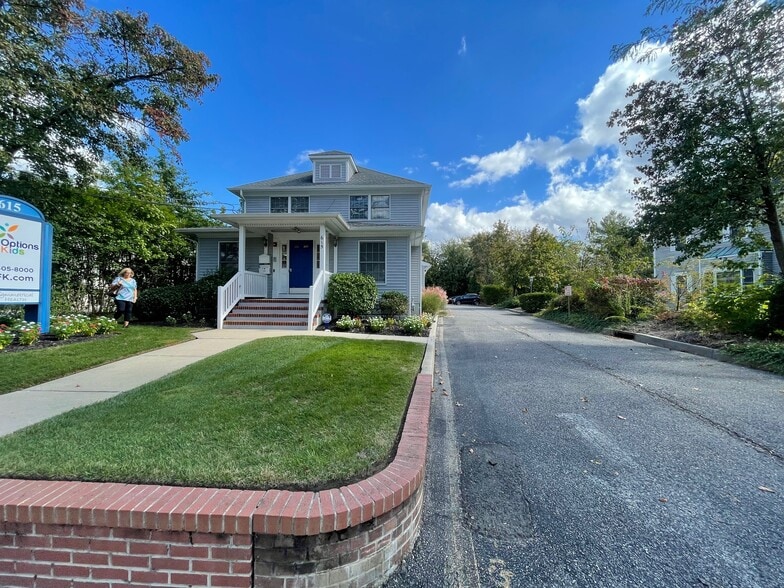 615 Main St, Toms River, NJ for sale - Building Photo - Image 1 of 28