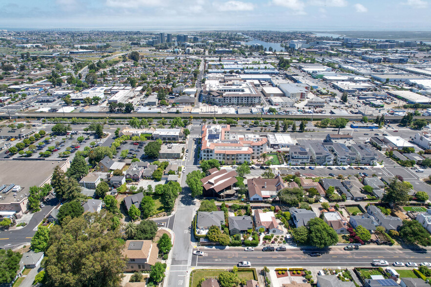 1301-1309 6th Ave, Belmont, CA for sale - Building Photo - Image 3 of 24