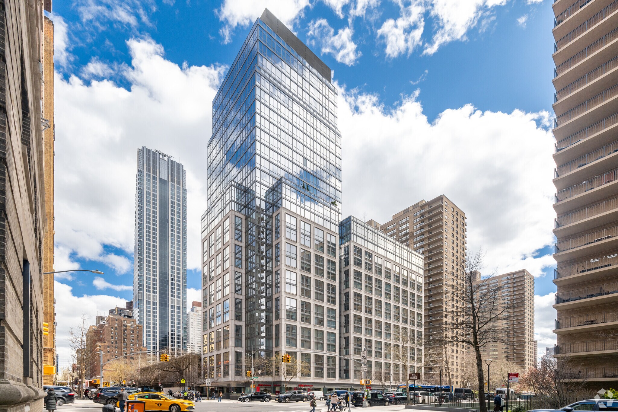 200 W End Ave, New York, NY for lease Primary Photo- Image 1 of 8
