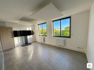 More details for 23 Rue De La Maison Rouge, Lognes - Office for Lease