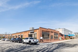 Plus de détails pour 200 Wilson St, Port Jefferson Station, NY - Local d'activités à louer