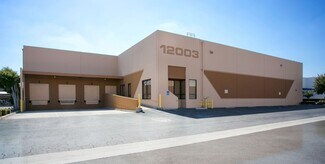 Plus de détails pour 11937-11939 Woodruff Ave, Downey, CA - Industriel à louer