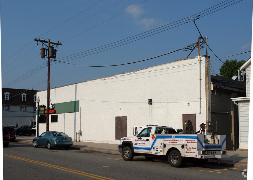 70 Main St, Netcong, NJ à louer - Photo du bâtiment - Image 2 de 15