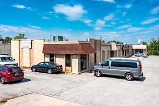 Plus de détails pour 10646 Gulfdale St, San Antonio, TX - Local d'activités à louer