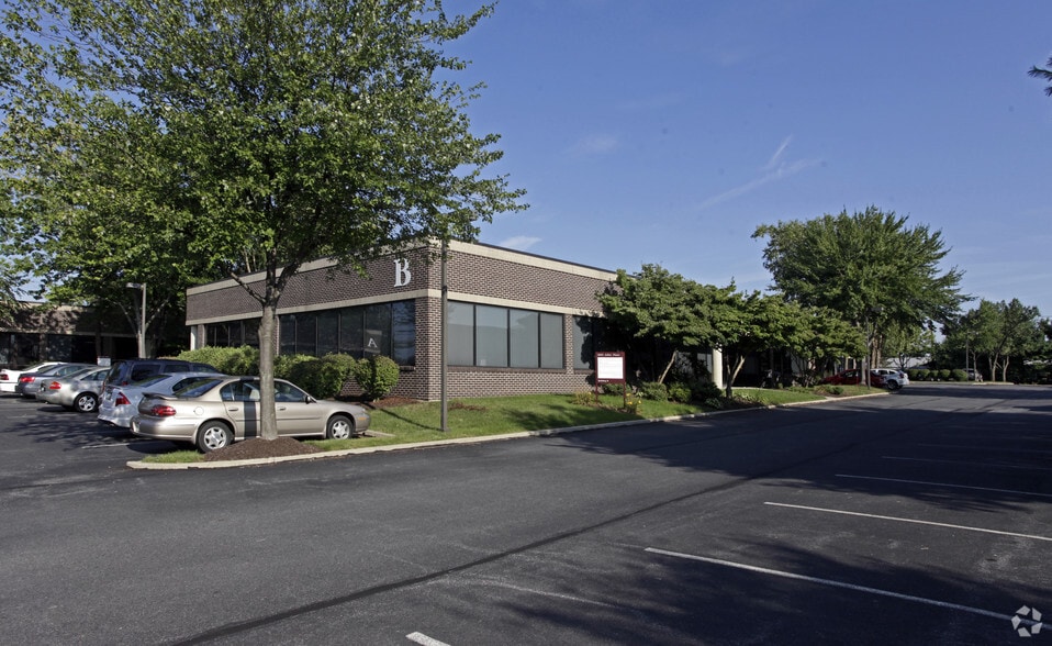 3893 Adler Pl, Bethlehem, PA for lease - Building Photo - Image 1 of 4