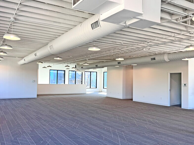 33 Georgia Ave SE, Atlanta, GA à louer - Photo intérieure - Image 3 de 6