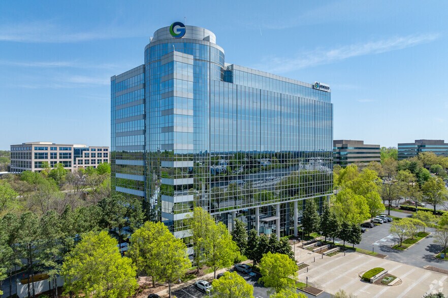 535 Marriott Dr, Nashville, TN à louer - Photo du bâtiment - Image 1 de 23