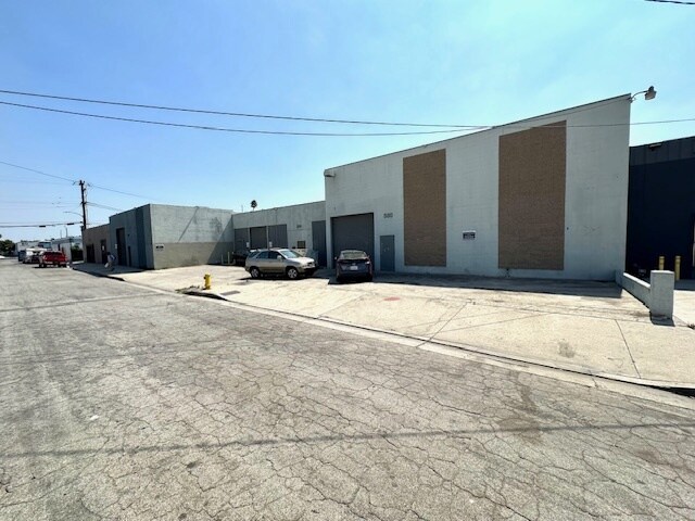 322-330 W 131st St, Los Angeles, CA for sale - Building Photo - Image 1 of 9