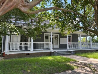 More details for 214 McCaskill Ave, Maxton, NC - Retail for Sale