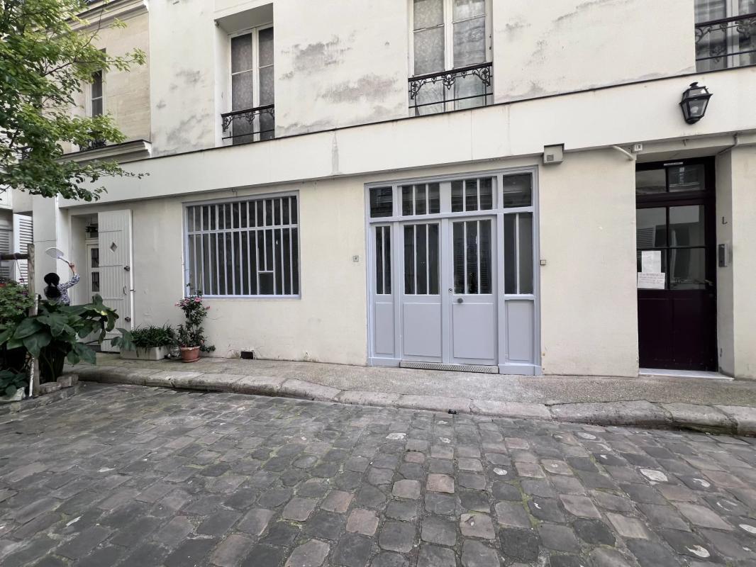 18 Rue Mesnil, Paris à louer Photo du bâtiment- Image 1 de 2