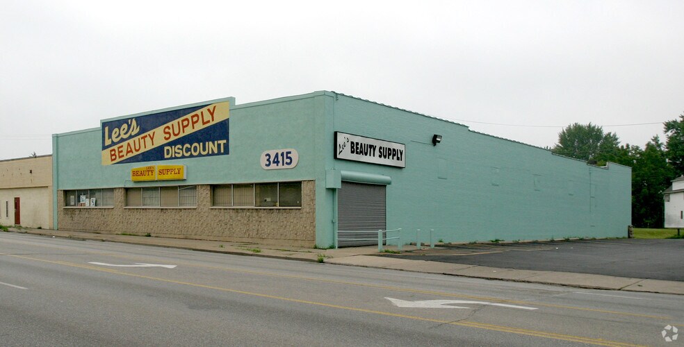 3415 Monroe St, Toledo, OH à vendre - Photo du bâtiment - Image 3 de 3