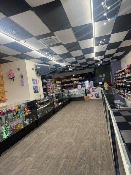 234-274 E Bridge St, Brighton, CO à louer - Photo du bâtiment - Image 2 de 12