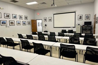 4585 Cornell Rd, Blue Ash, OH for lease Interior Photo- Image 2 of 7