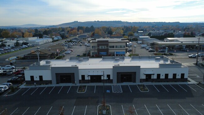 More details for 7034 W Clearwater Ave, Kennewick, WA - Retail for Lease