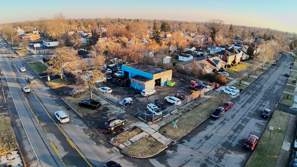 13239 Joy Rd, Detroit, MI à vendre - Photo du bâtiment - Image 2 de 4
