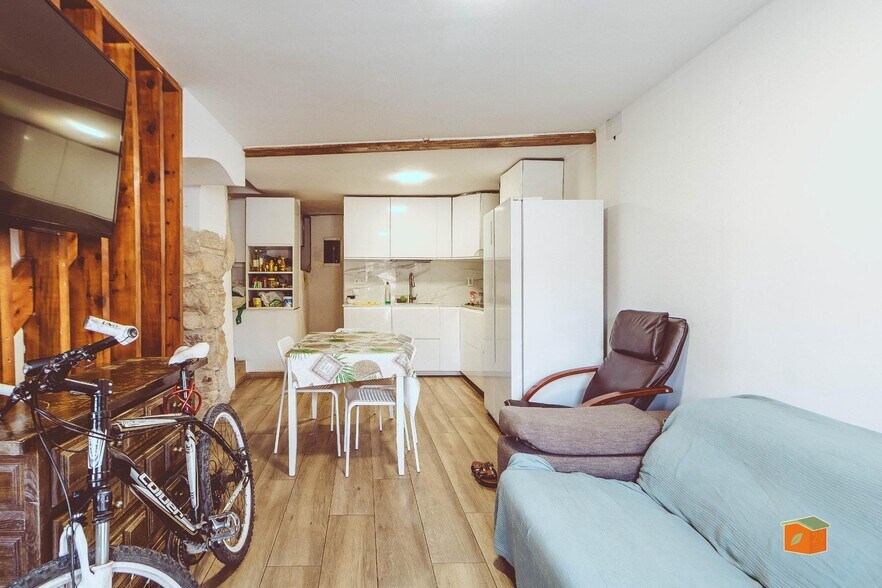 Immeuble residentiel dans Tortosa, Tarragona à vendre - Photo du bâtiment - Image 3 de 36