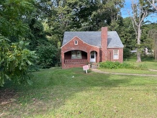 Plus de détails pour 6200 University Pky, Winston-Salem, NC - Terrain à vendre